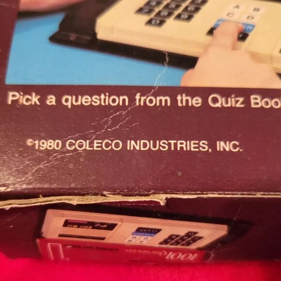 Vintage 1980 Coleco Quiz Wiz Computer and 2 Cartridges Quiz #1 and 15 NBA Teams - Picture 4 of 12
